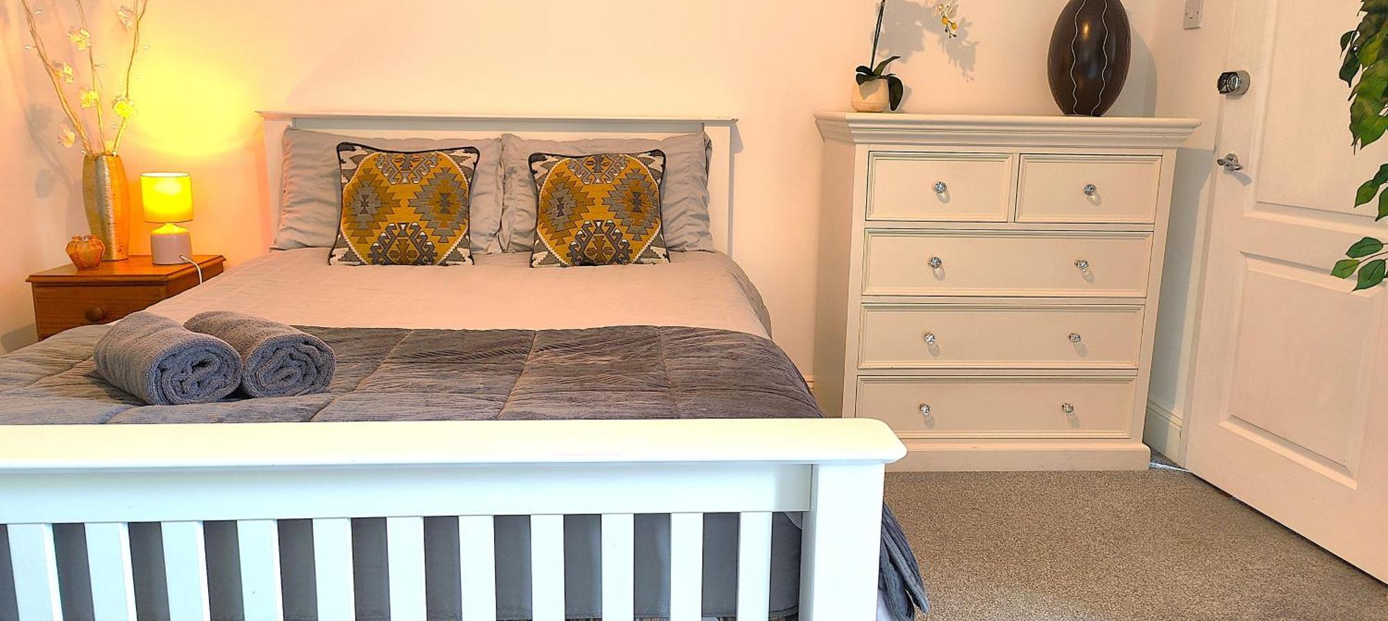 Cosy Bee And Apartment Bournemouth Esterno foto