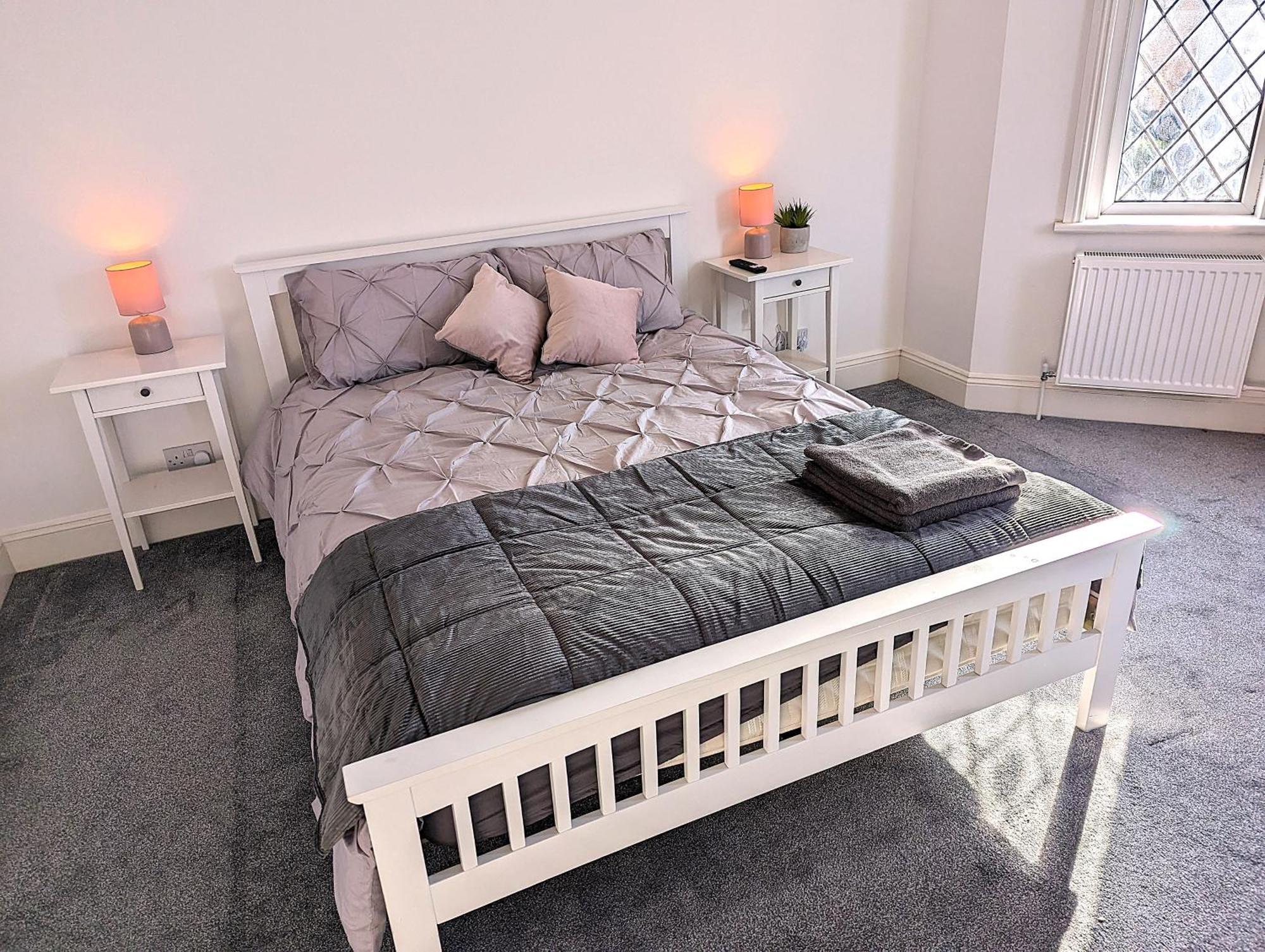 Cosy Bee And Apartment Bournemouth Esterno foto